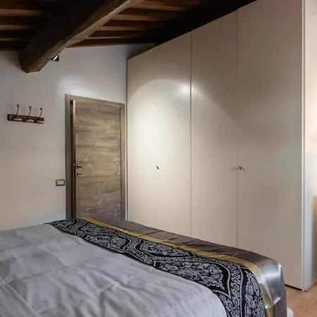 Apartmán Santa Trinita - Flo